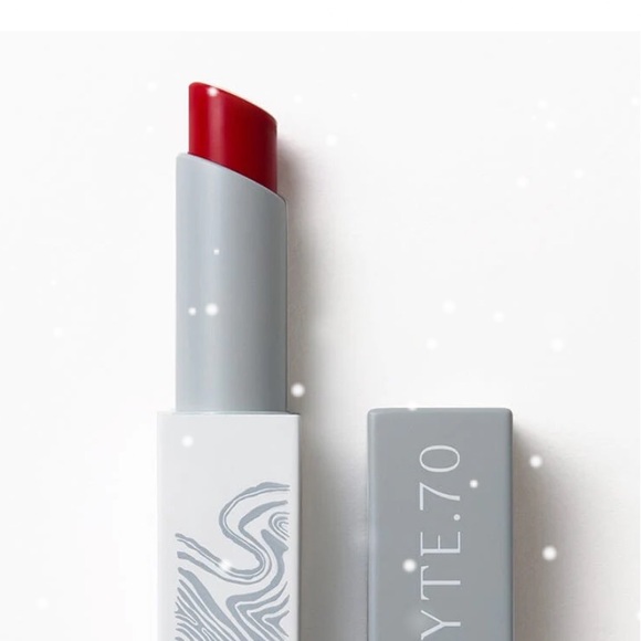 flyte.70 Other - S+S.LipSheer Oh L’ Amour